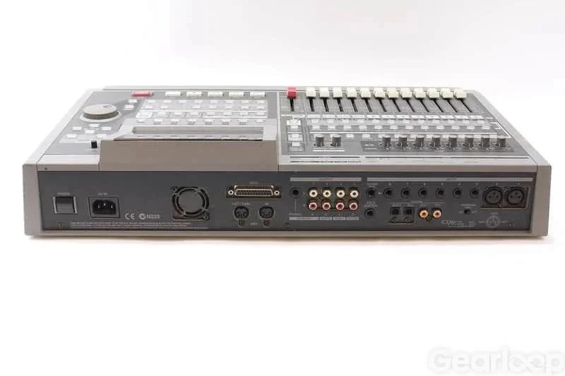 Roland vs 1680 hemstudio - bild 2